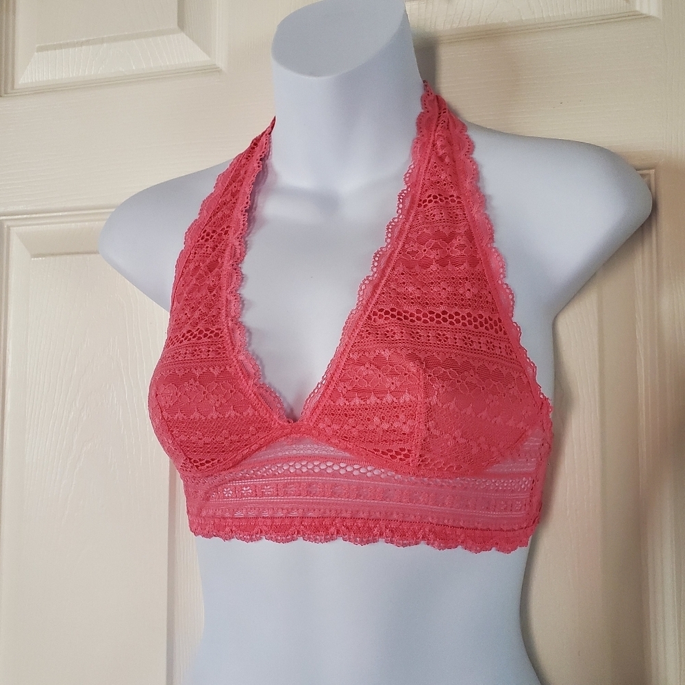 Victorias Secret Lace Halter Wireless Bralette Pink Sexy Romantic Festival Beach